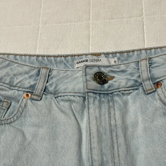 Garage Shorts - Picture 4 of 10